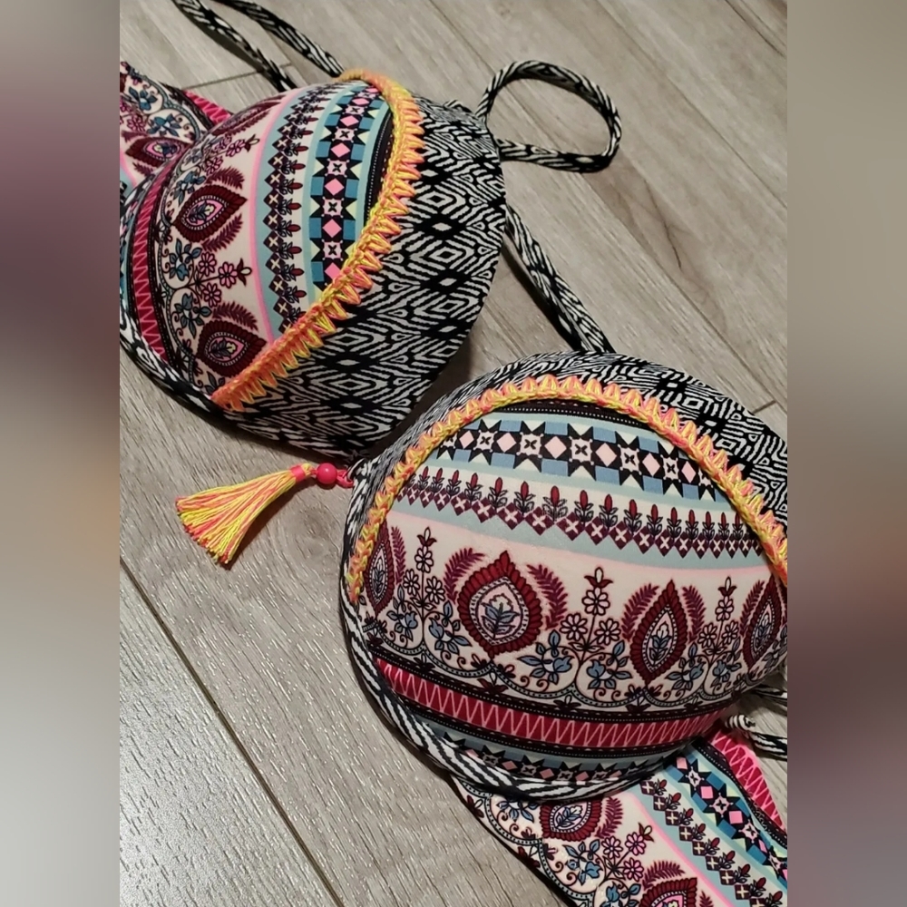 SHADE & SHORE Shell Push-Up Strappy Back Bikini Top 38C